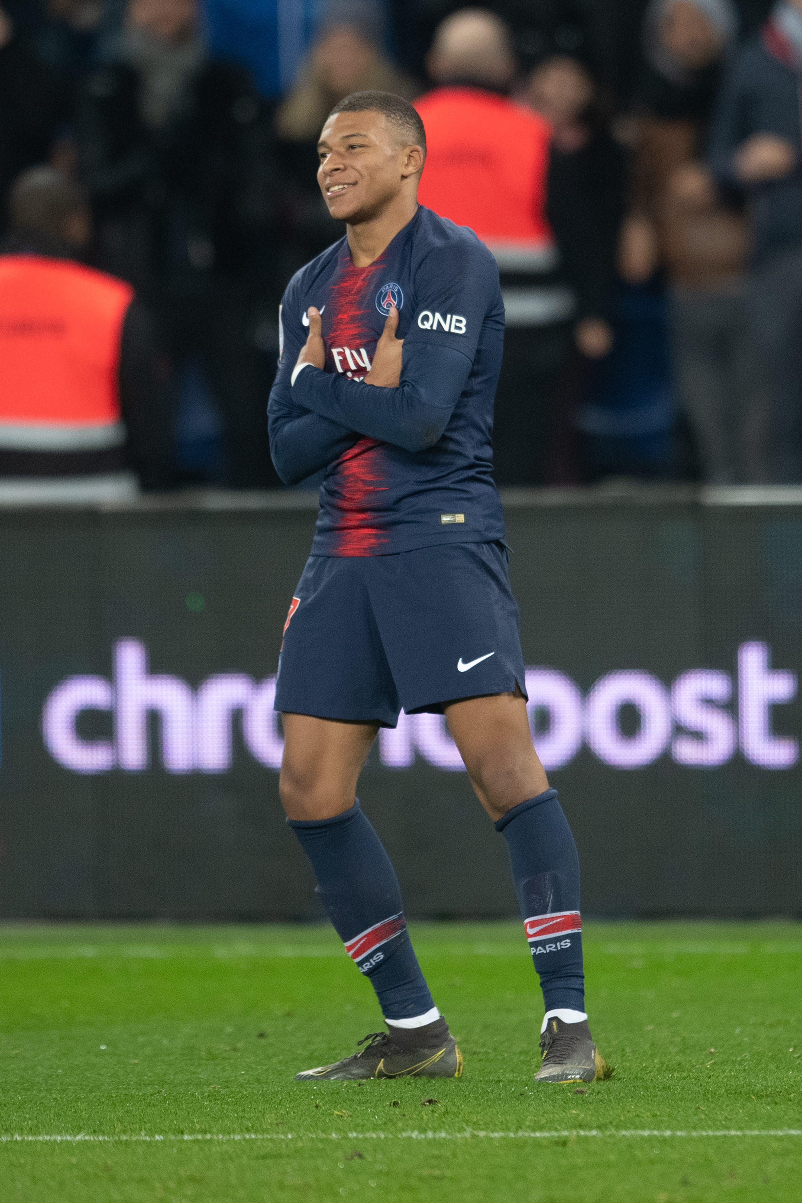 贡萨洛加西亚帽子戏法助皇马5比1胜贝蒂斯，成21世纪第二人