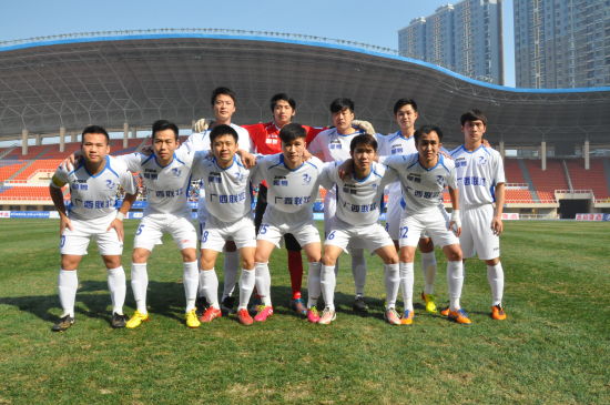 乔·马祖拉因裁判争议怒斥：凯尔特人惜败步行者，赛末“非法掩护”成焦点