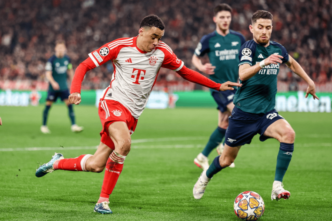 国际十大候选：巴黎圣日耳曼首夺欧冠冠军