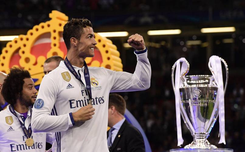 英超-利物浦遭世界波绝平2-2富勒姆