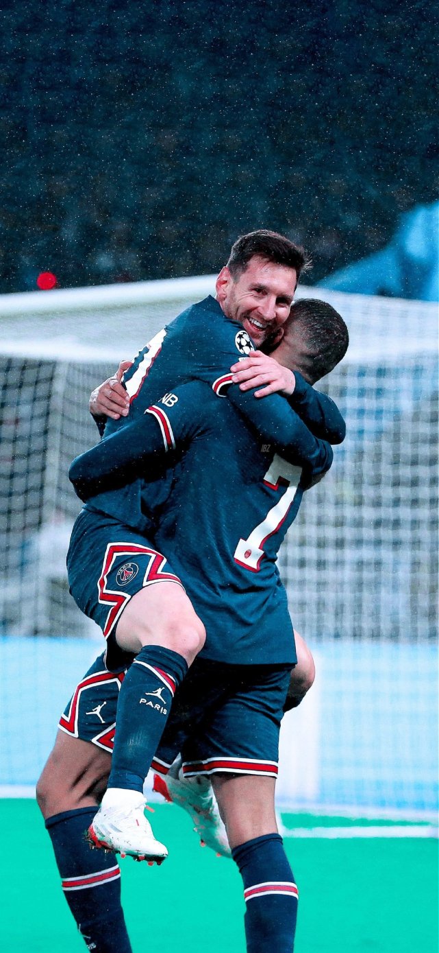 《堡垒之夜》宣布卡戴珊皮肤上市七日打破销售纪录