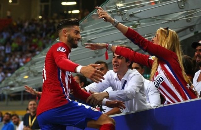 挥拳成光，化身英雄！《奥特曼：超时空英雄》今日全平台公测开启