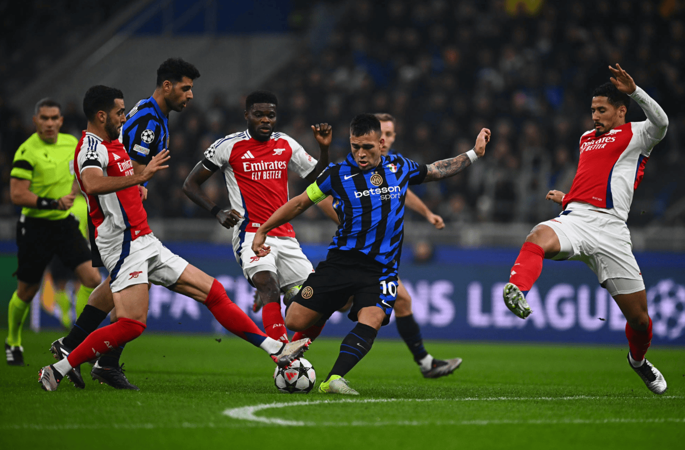 曝《女神异闻录》手游计划全球发行！日本即将开启内测