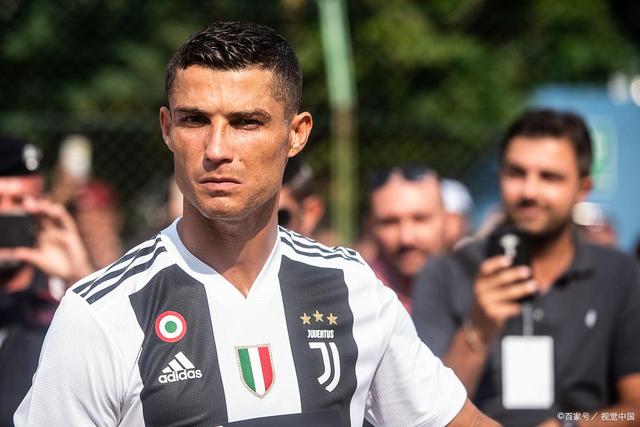 库里31+7+7，勇士击溃雄鹿！字母哥空砍34分，一战能明白四件事